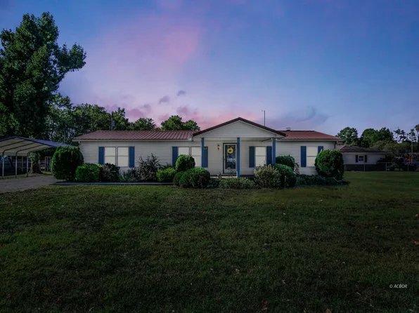 49 Jacobs Ave, Chauncey, OH 45719