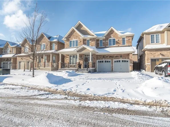 109 Gillespie Dr, Brantford, ON N3T 0K5