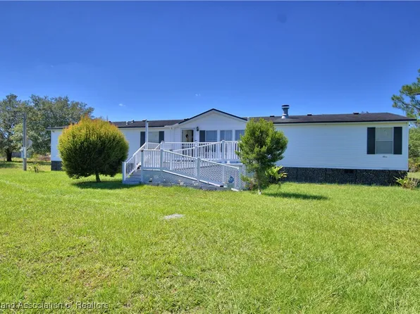 1030 W Frostproof Rd, Frostproof, FL 33843