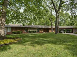 4372 E Valley Rd, Springfield, MO 65809