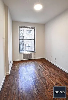 Rented by Bond New York | media 5