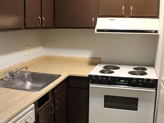 5th image of 3409 McHenry Ave #10