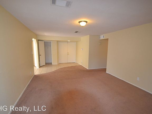 4th image of 5258 W Altadena Ave