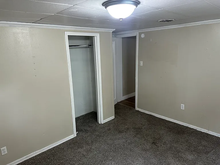 140 N 18th Ave #BASEMENT — Photo 3