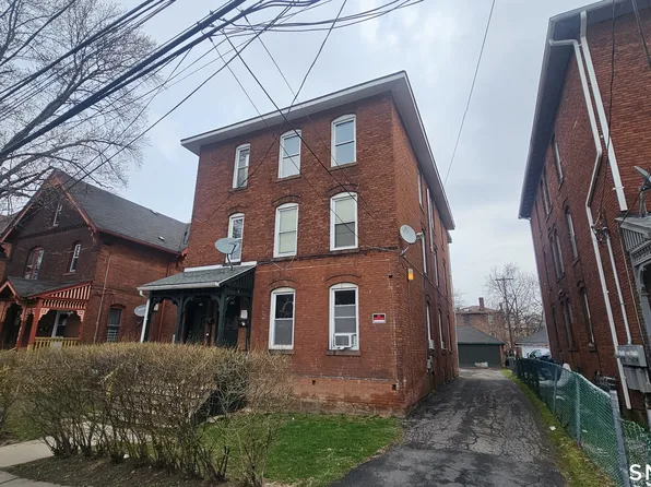 110 Babcock St Floor 3, Hartford, CT 06106