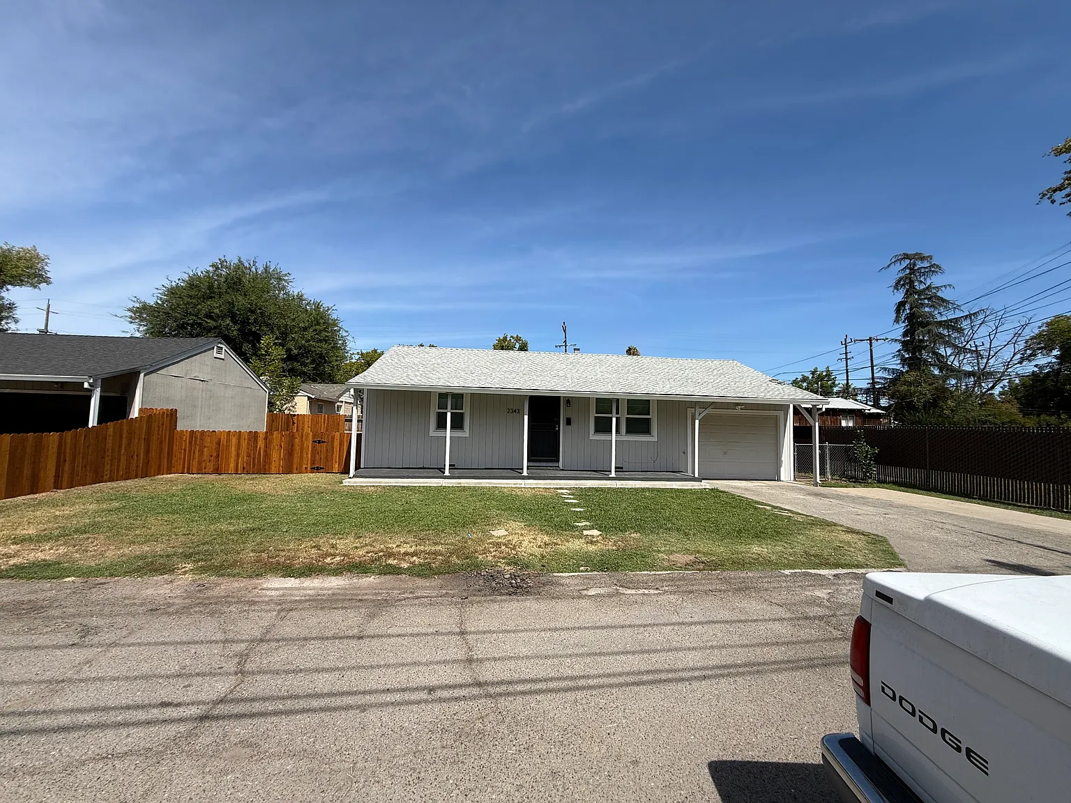 2 bed, 850 sqft, $2,100 — Photo 3