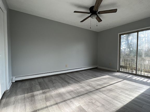 5th image of 15 Fairmor Dr #3