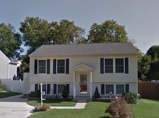 63 Yew Rd, Baltimore, MD 21221