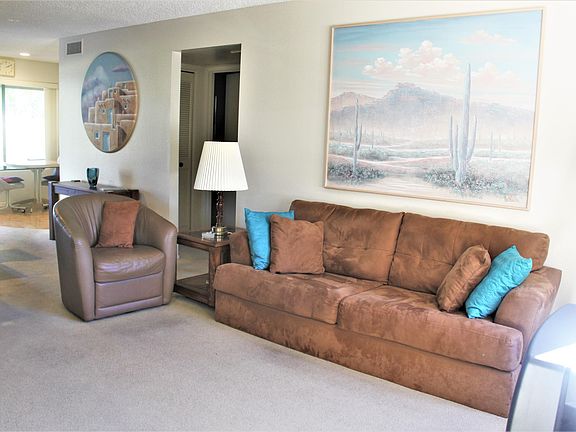 2nd image of 637 S Desert Flower Dr