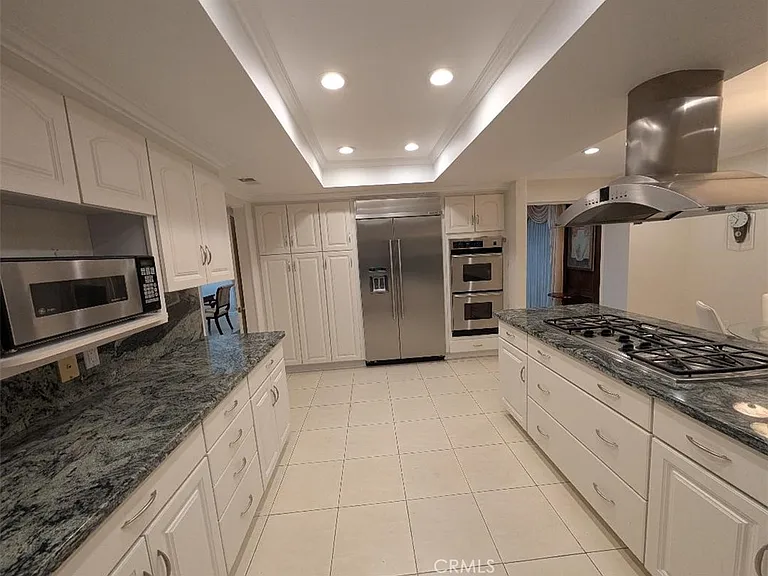 17976 Medley Dr — Photo 8