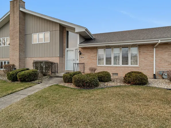 18154 Tennessee Ln #227, Orland Park, IL 60467