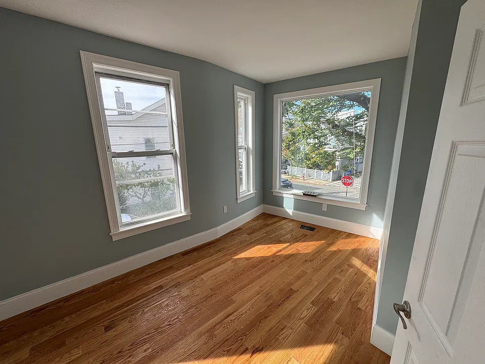 13 Spring St #1