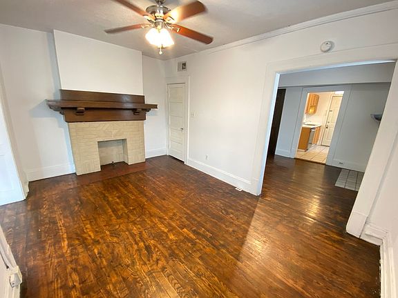 3rd image of 4-16 E Norwich Ave #16-10