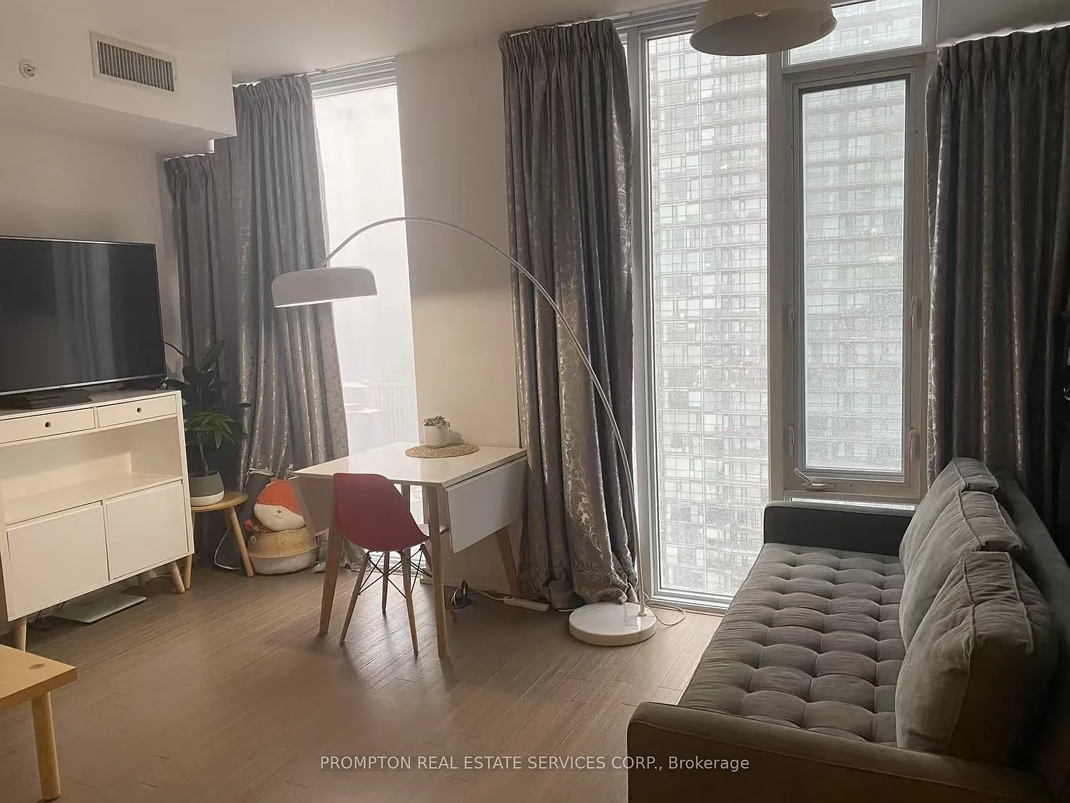1 bed, $2,300 — Photo 3
