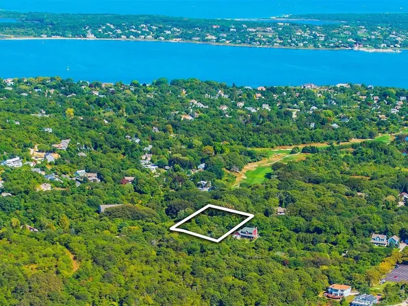 12 Ferndale Drive, Montauk, NY 11954