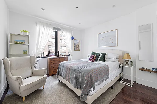 Rented by Compass | media 15