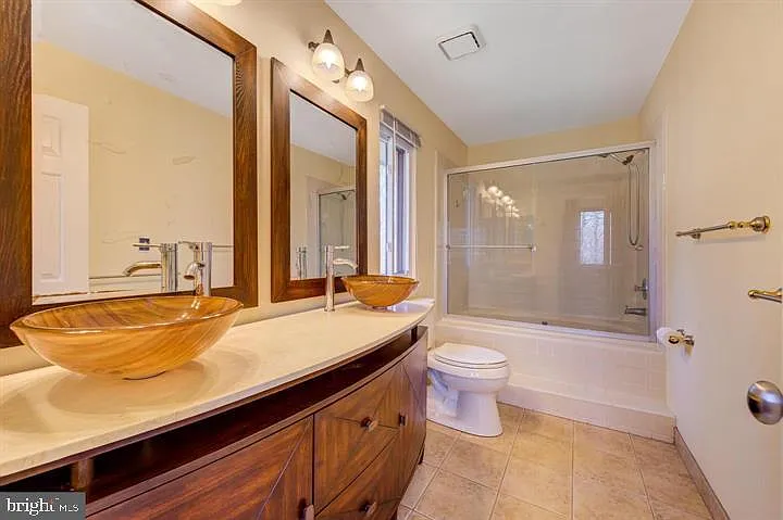 17 Ashford Dr — Photo 20