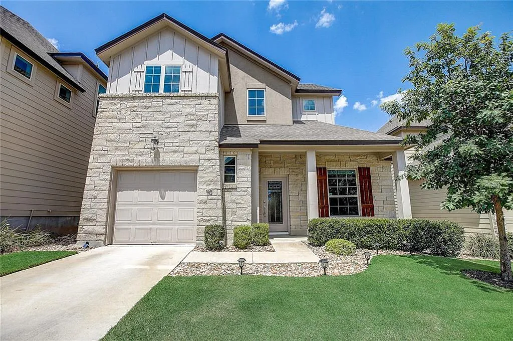 3 bed, 2.5 bath, 1739 sqft, $2,350 — Photo 1