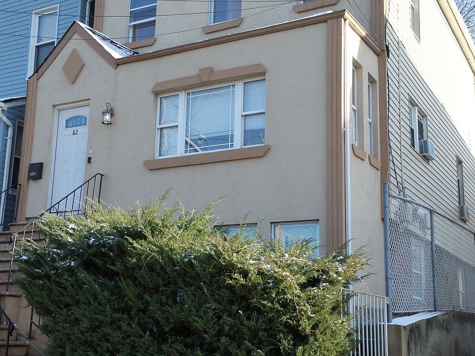 1st image of 82 Virginia Ave #2