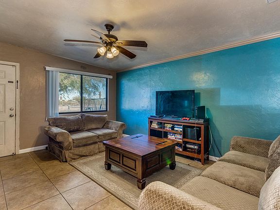 3rd image of 5449 S Bryant Ave