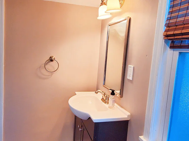 2429 Sherry Rd — Photo 24