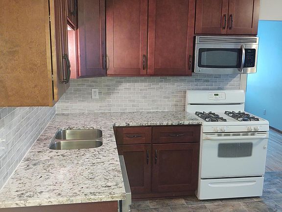 4th image of 2309 Glenwood Ave