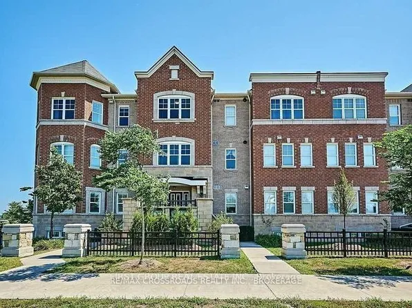 1725 Pure Springs Blvd #102, Pickering, ON L1X 0C4