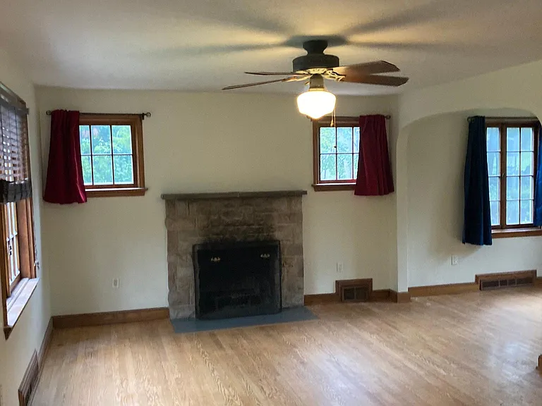 LIVING ROOM WITH FIRE PLACE