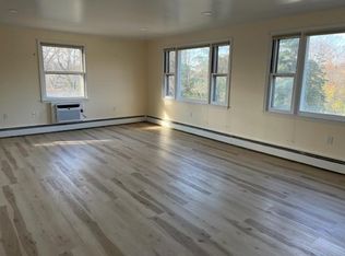 29 Ward Pl, Ossining, NY 10562