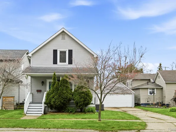 2708 Forest St, Port Huron, MI 48060