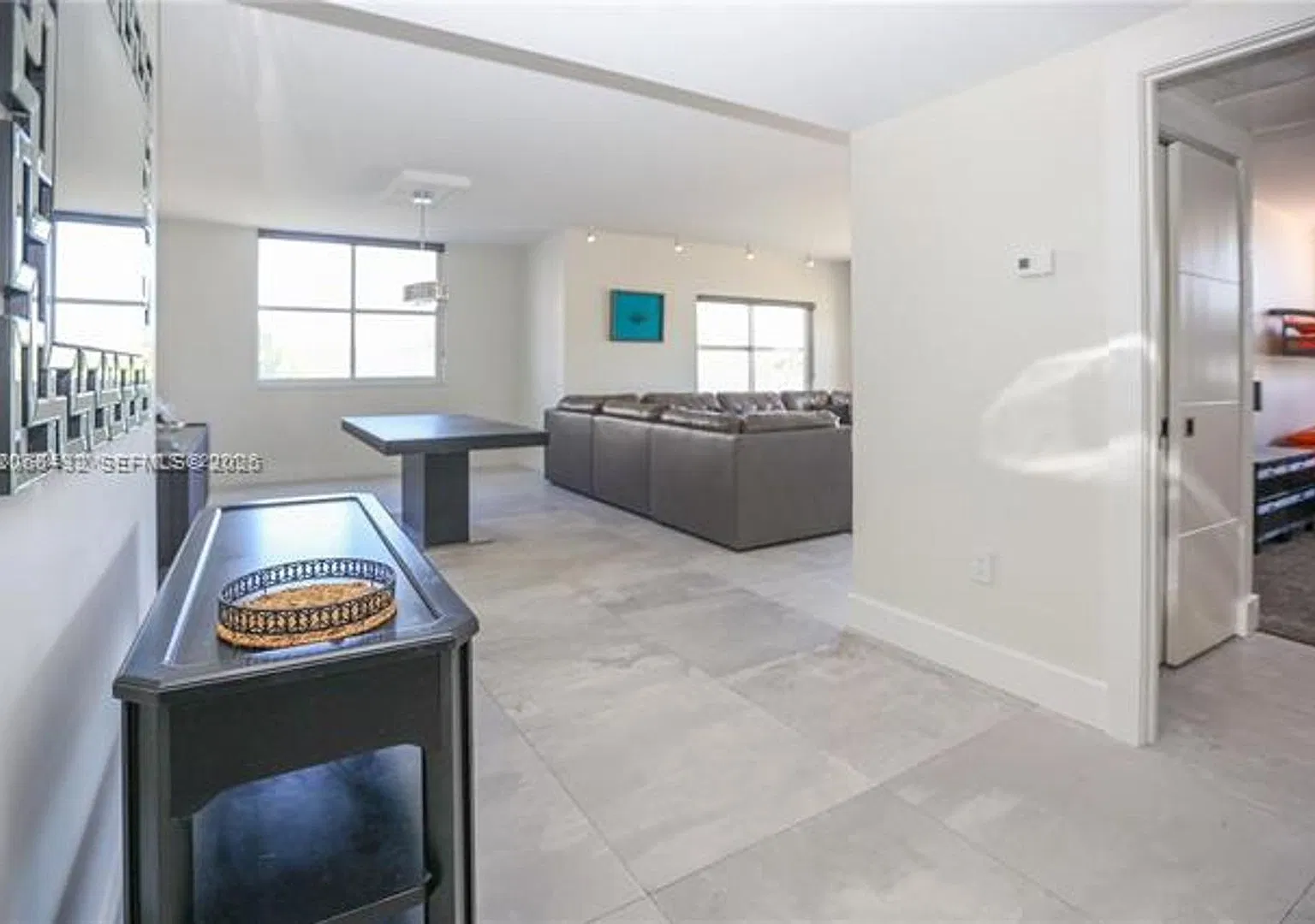300 Bayview Dr cu-216, Sunny Isles Beach, FL 33160 — Photo 3
