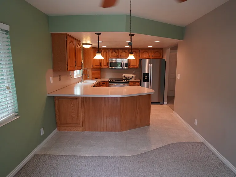 1219 Ash Dr — Photo 10