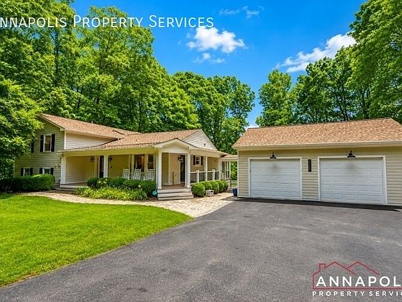 3rd image of 2606 Lecompte Ln