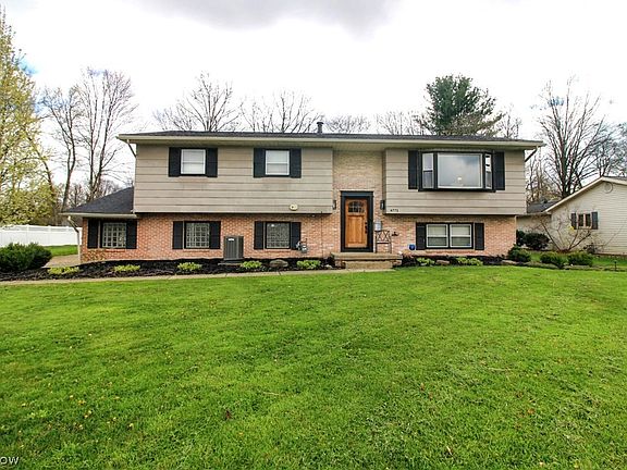 2nd image of 4775 Logan Arms Dr