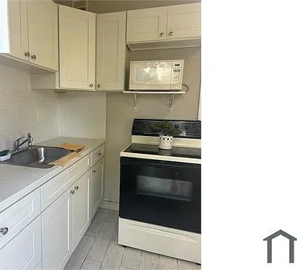 11325 Peachtree Dr #2 — Photo 7
