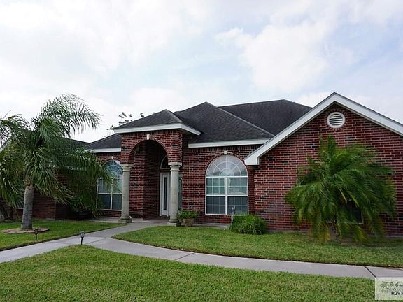 2nd image of 27304 Kelly Ct N