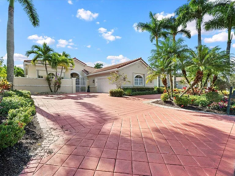 7557 Preserve Dr — Photo 42