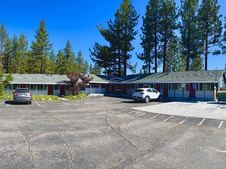 2440 Lake Tahoe Blvd #1-10 — Photo 3