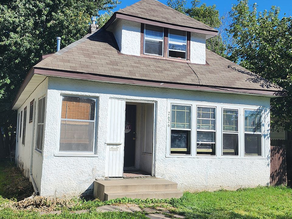 1st image of 2626 Logan Ave N