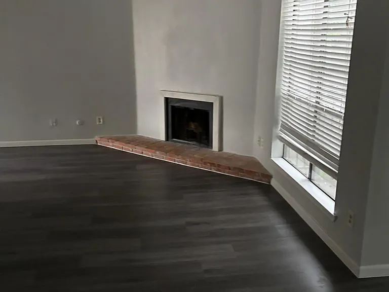 9707 Richmond Ave #110 — Photo 7