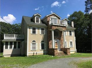 1090 Milford Rd, Dingmans Ferry, PA 18328