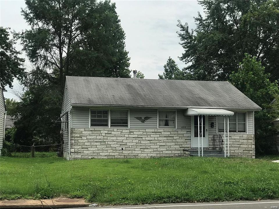 1st image of 400 Shepley Dr