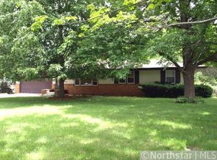 3636 Edgerton St, Vadnais Heights, MN 55127