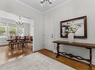 101 Winthrop Rd #1, Brookline, MA 02445