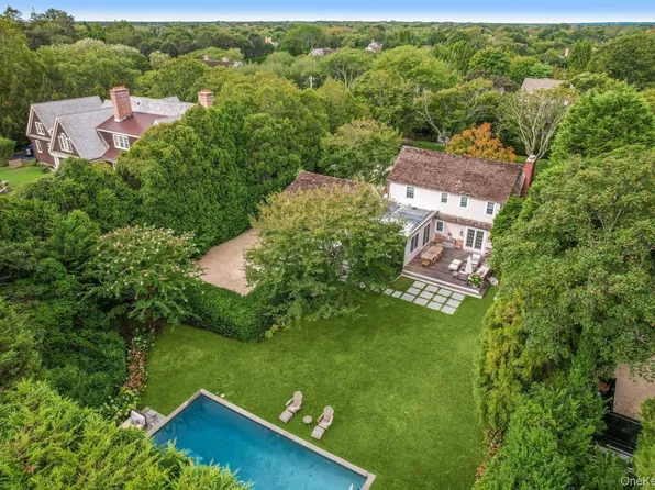 48 Captains Neck Lane, Southampton, NY 11968