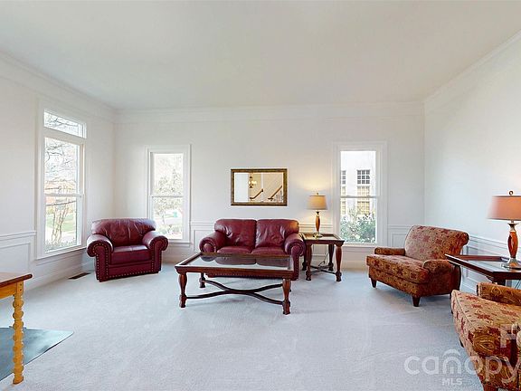 4th image of 5423 Piper Glen Dr