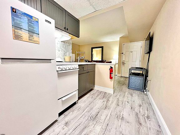 5th image of 812-20 Ocean Ave #103