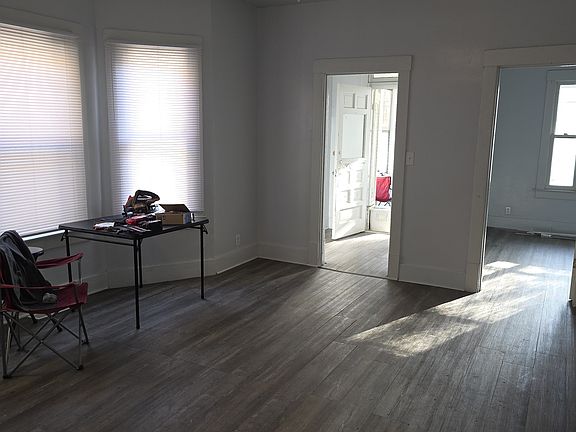 5th image of 628 Park Ave