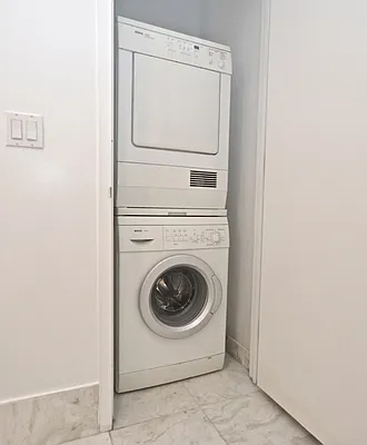 Rented by Citi Habitats | media 27