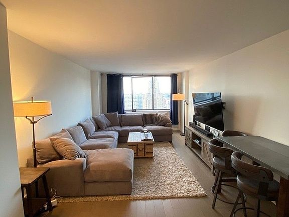 2nd image of 300 Mercer St APT 22L